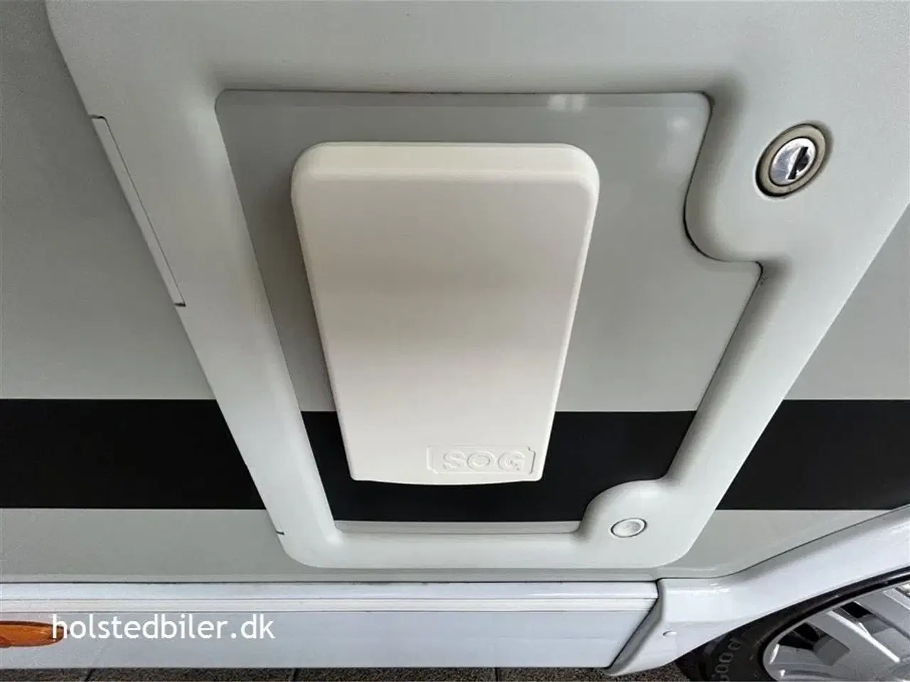 Billede 22 - 2009 - Dethleffs Globebus T001   Velholdt med dobbeltseng.