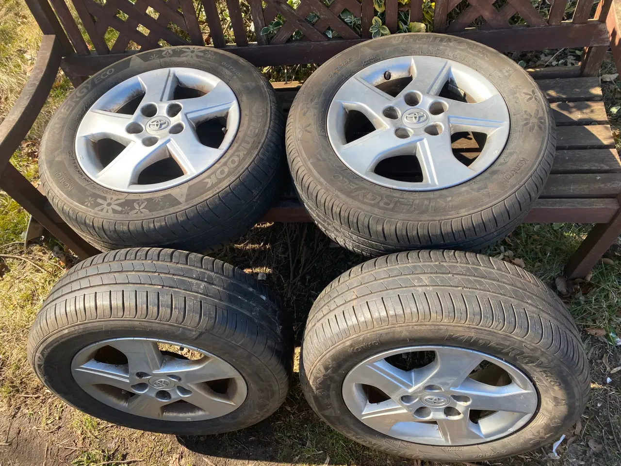 Billede 1 - 4 Bil Sommerdæk 195/65 R15 på Toyota Alufælge