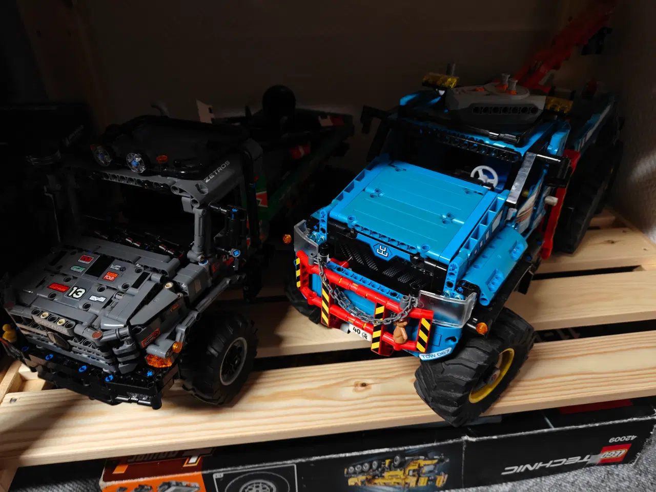 Billede 7 - Diverse Lego Technic køretøjer sælges samt 2 CADA 