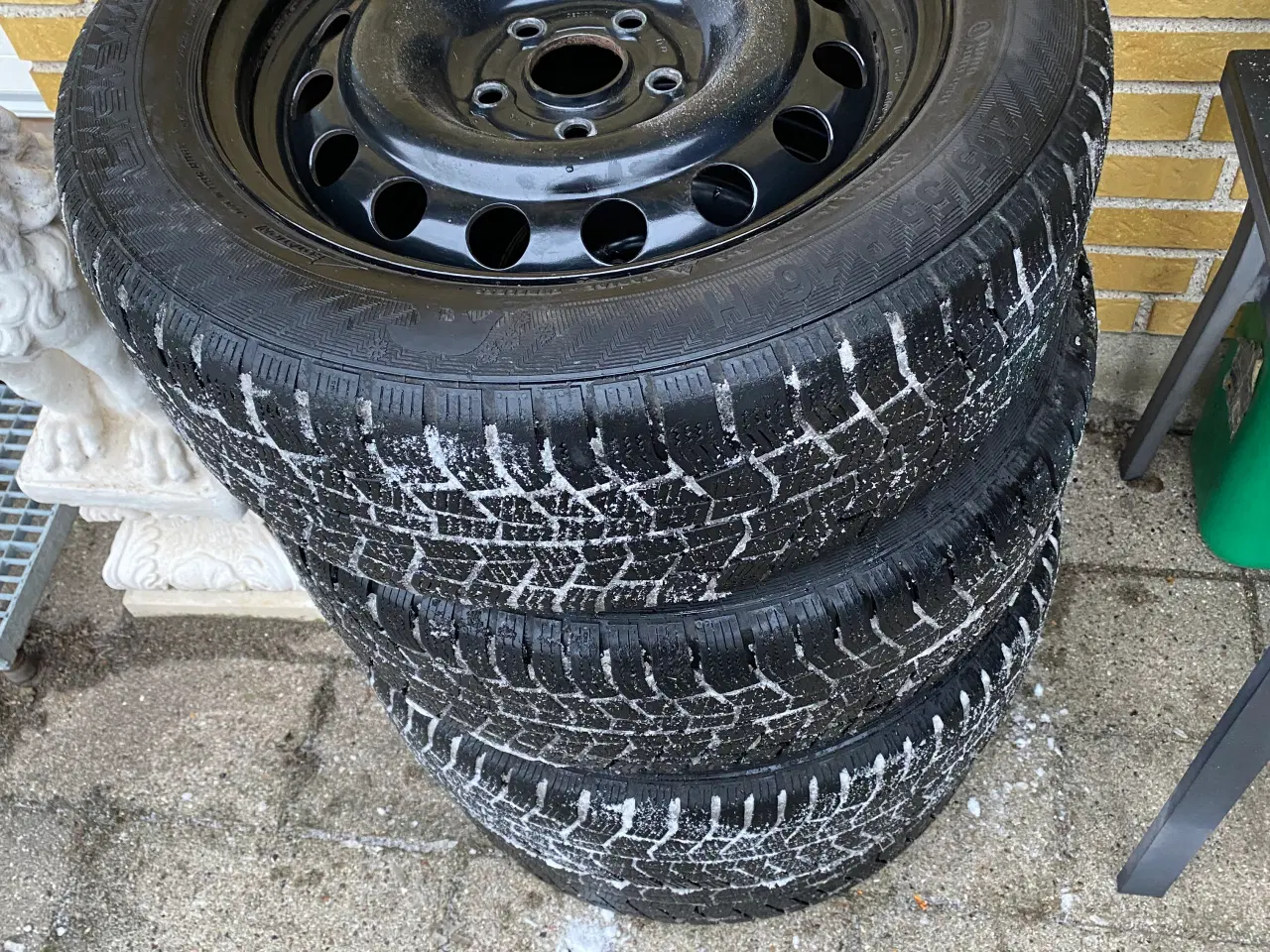 Billede 1 - vinterdæk 205/55 r16 h 5x112