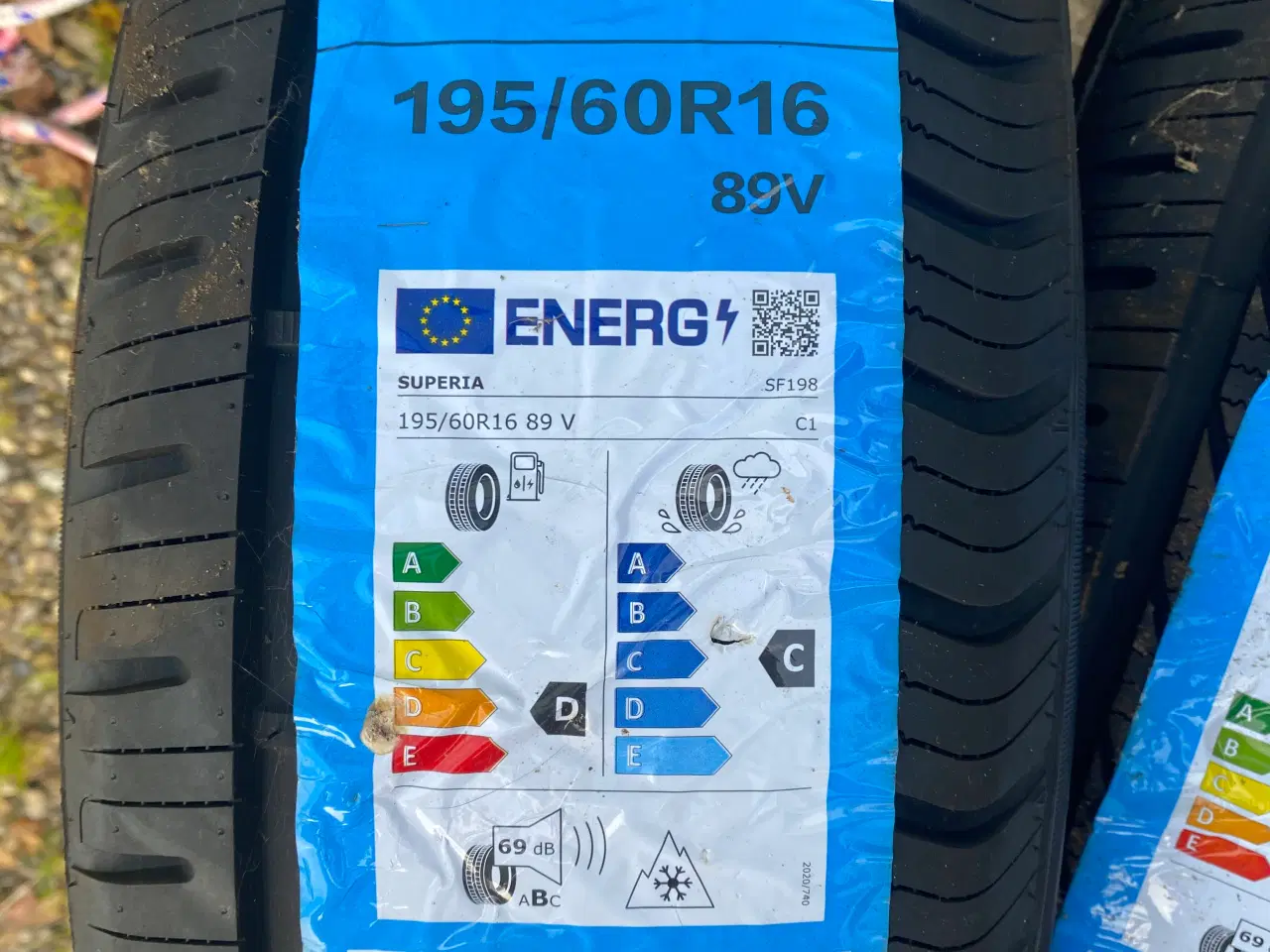 Billede 2 - 195/60 R16 Vinterdæk