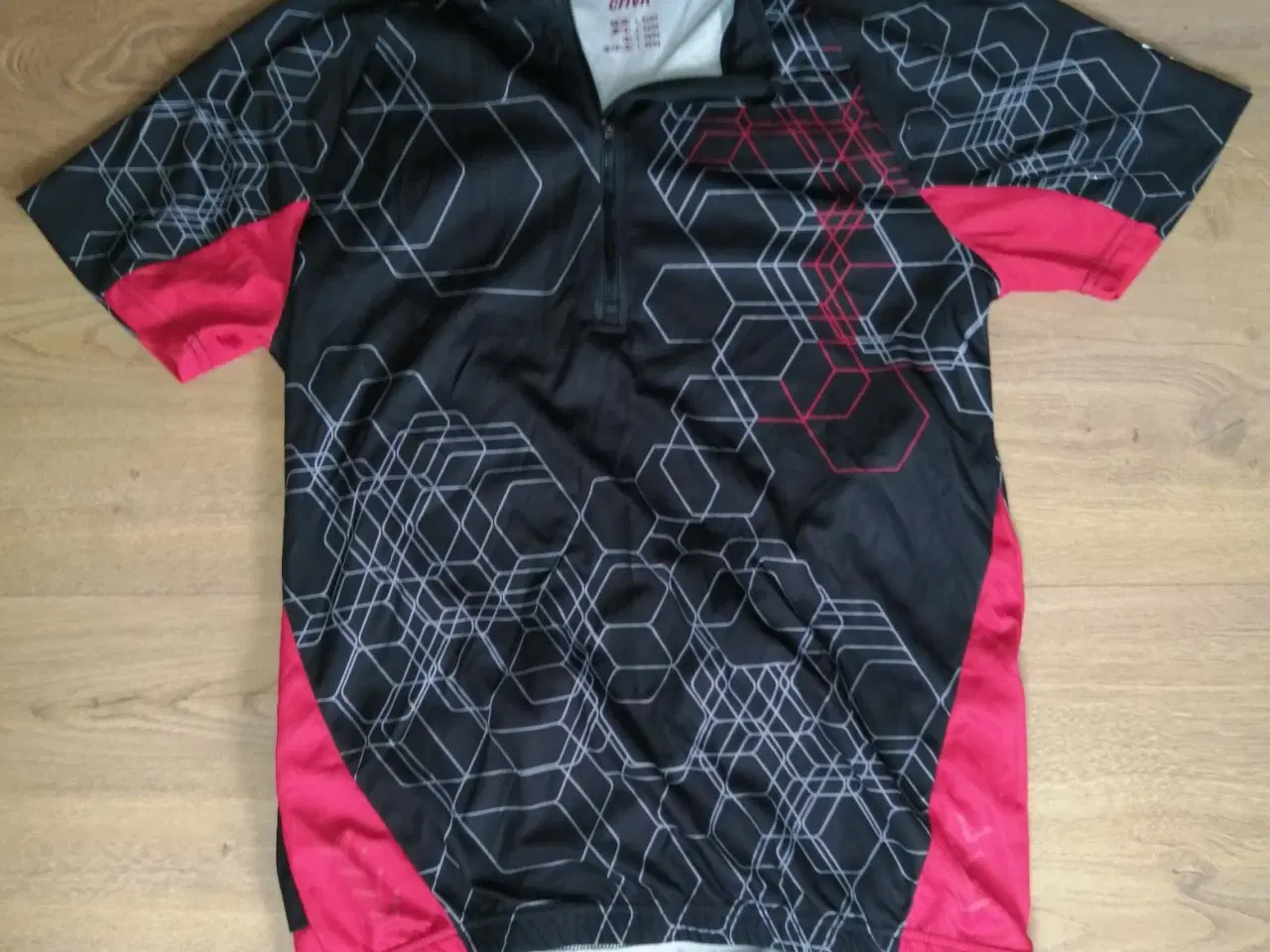Billede 1 - CRIVIT CYKELTRØJE, FLOT STAND, STR L