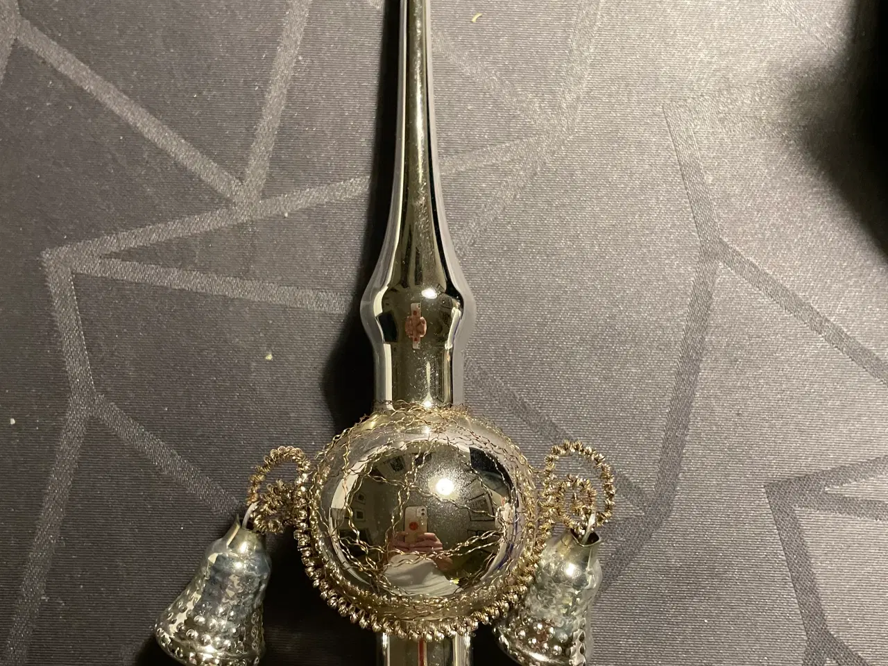 Billede 1 - Juletræs spir med klokker