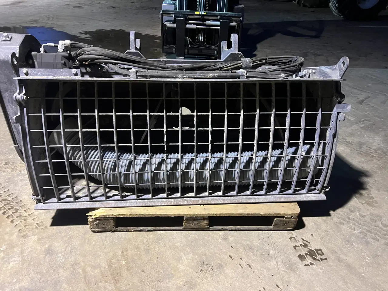 Billede 1 - Rigtig fin blandeskovl 