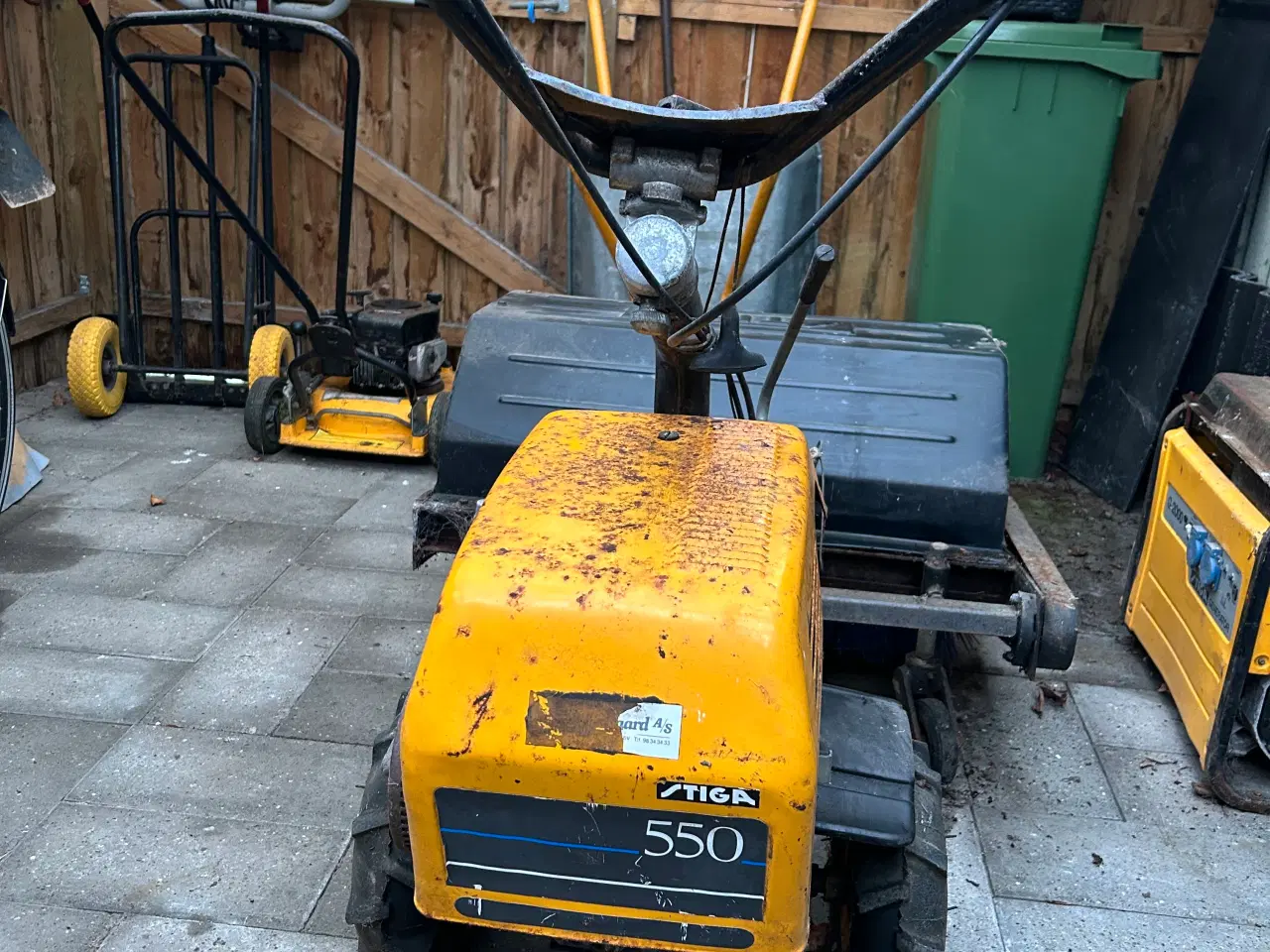 Billede 1 - Stiga 550 fejemaskine