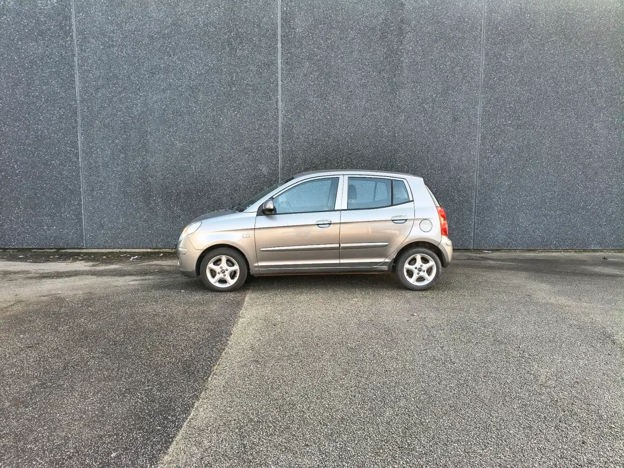 Billede 1 - Kia Picanto 1,1 Active 65HK 5d