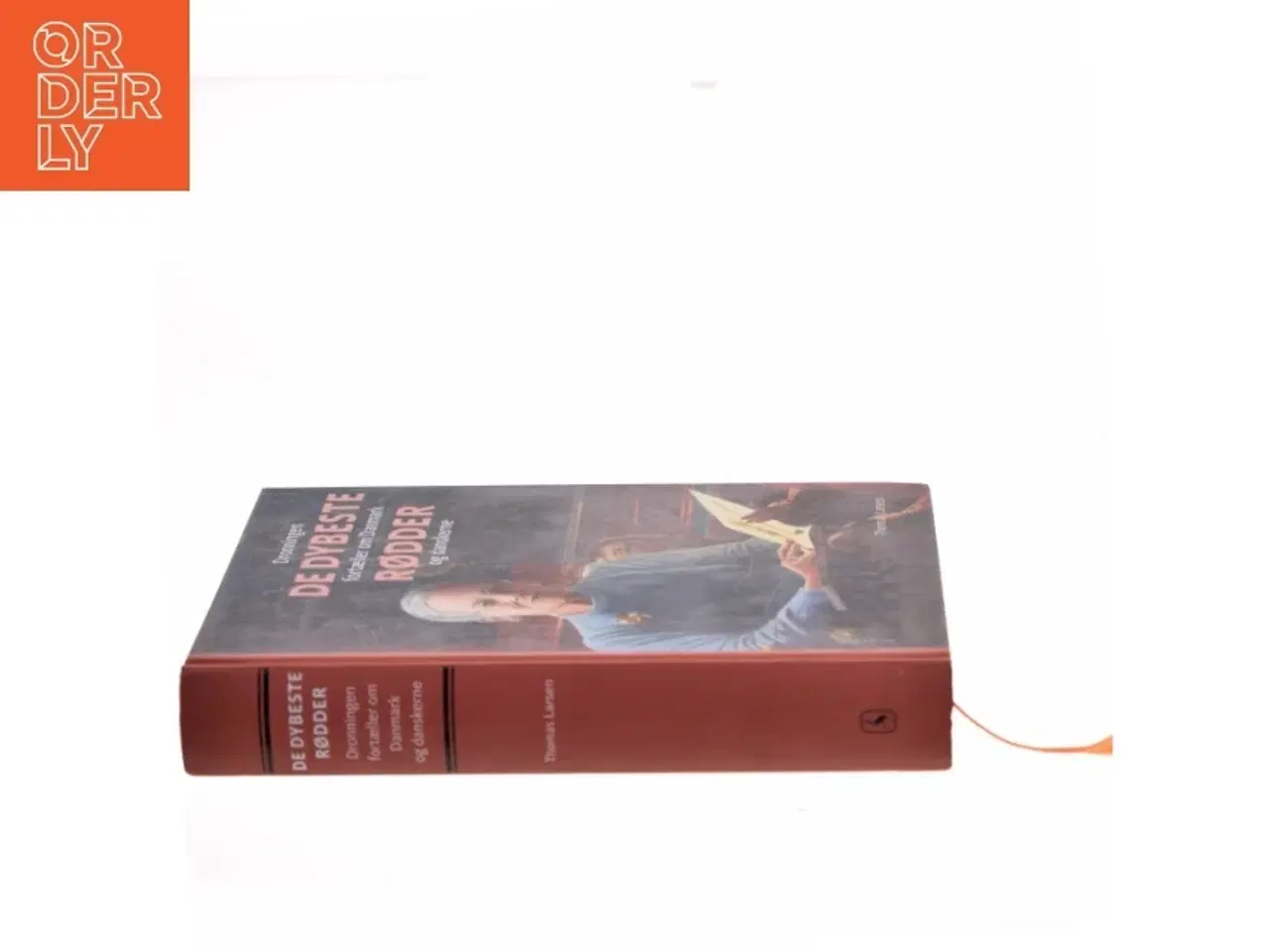 Billede 2 - De dybeste rødder : dronningen fortæller om Danmark og danskerne af Thomas Larsen (f. 1964) (Bog)