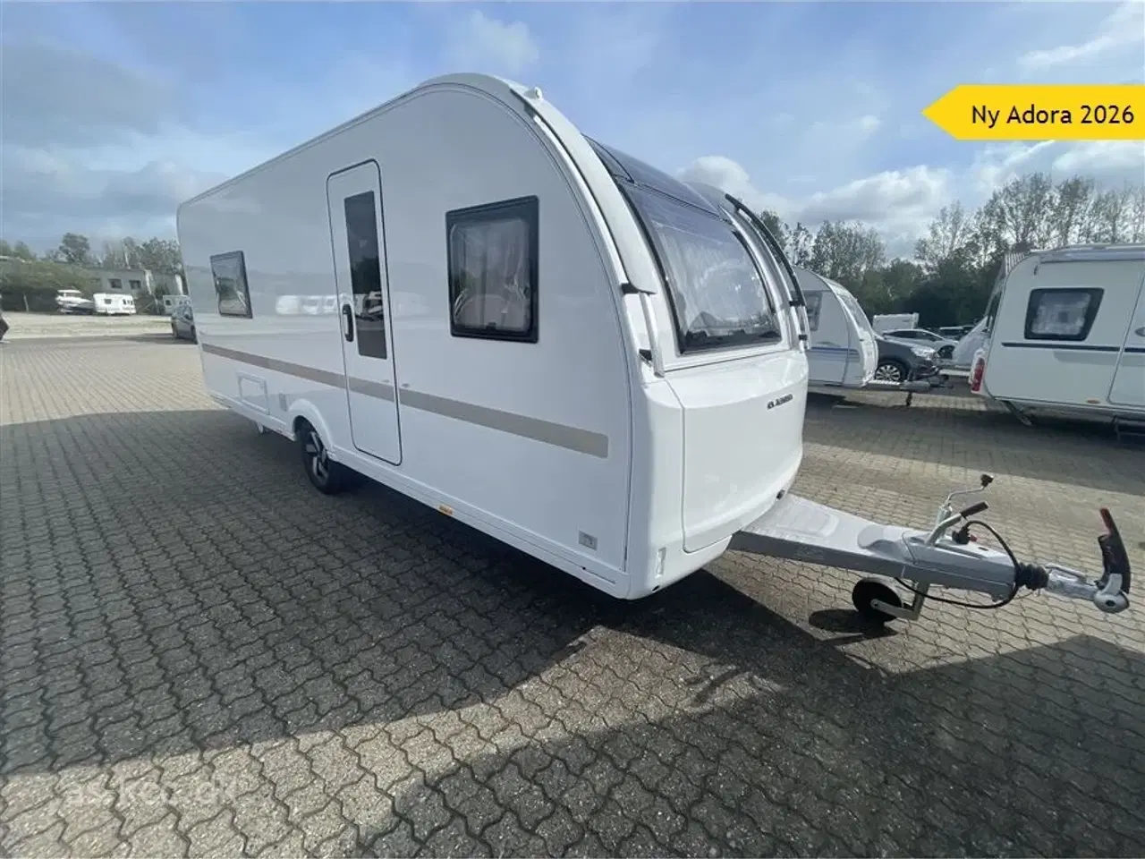 Billede 1 - 2026 - Adria Adora 572 UT   Adria Adora 572 UT Årg, 2026 4 sovepladser, 5 siddepladser
