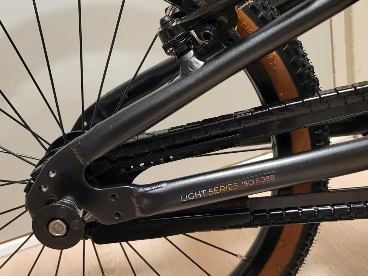 Billede 2 - Helt nyt Puky 18" Aut.2 gear 