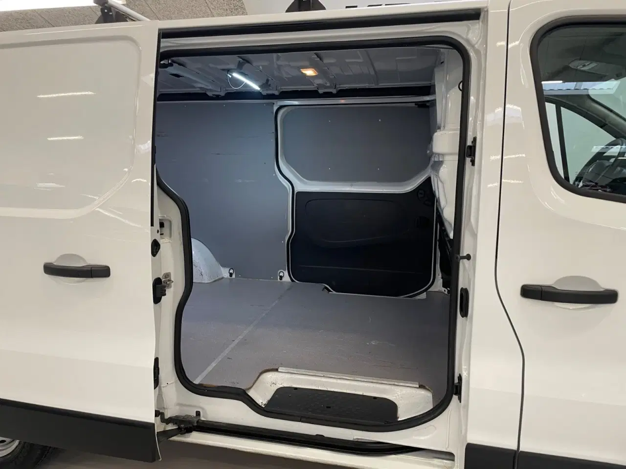 Billede 13 - Renault Trafic T29 2,0 dCi 170 L2H1 EDC