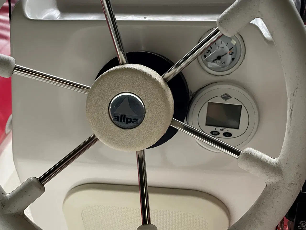 Billede 6 - Falcon F450S med 60 hk Mercury-EFI 4 takt og Brenderup 600 kg trailer