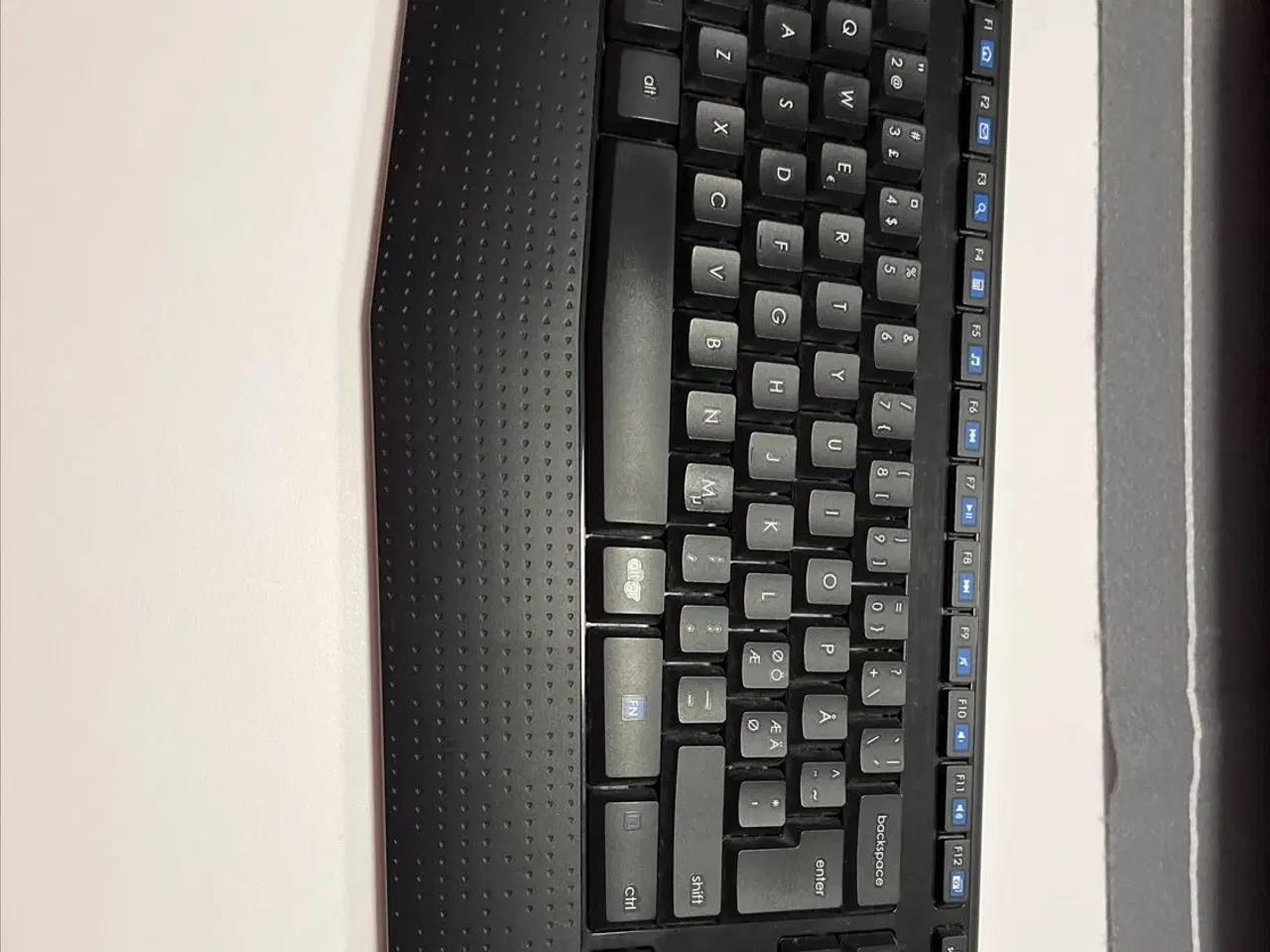 Billede 1 - Tastatur Logitech