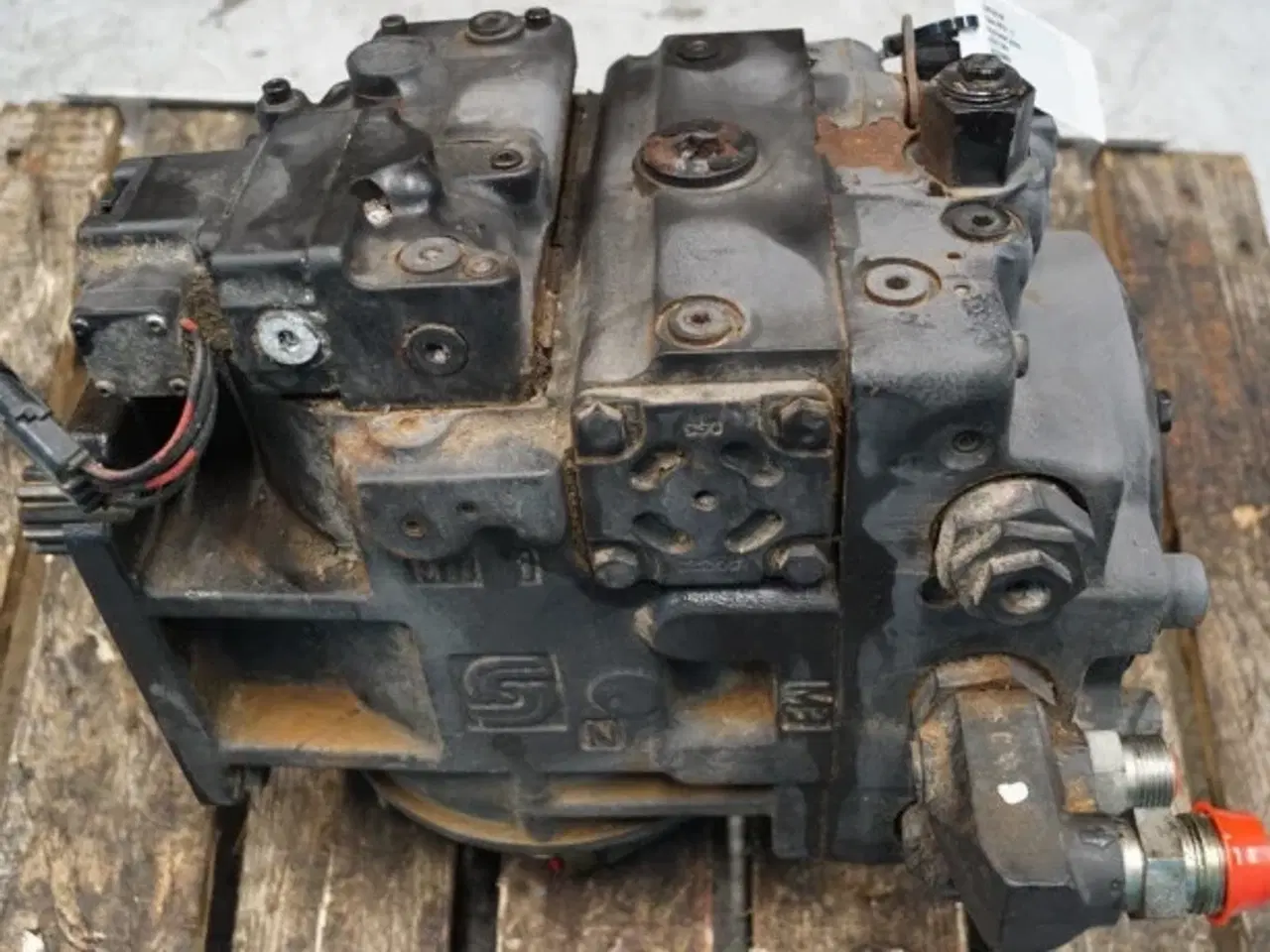 Billede 7 - Case 8010 Hydrostatpumpe 87011461