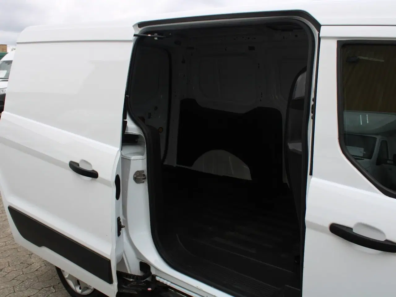 Billede 12 - Ford Transit Connect 1,5 TDCi 100 Trend lang