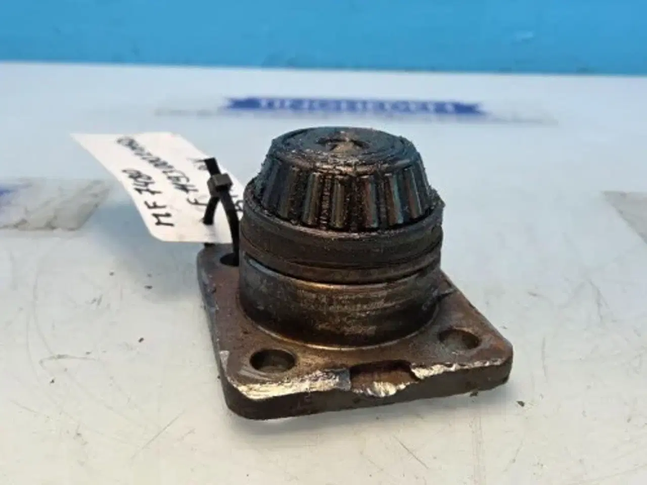 Billede 6 - Massey Ferguson  7480  Stift F119300020150