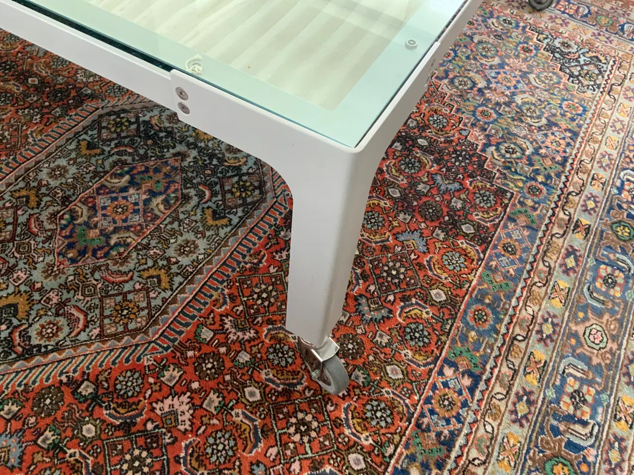 Billede 2 - Sofabord i metal og glas