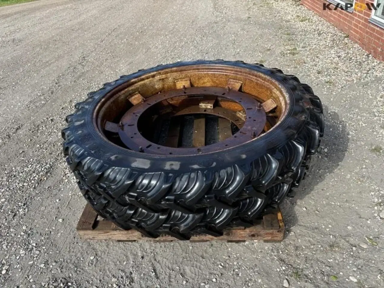 Billede 8 - Taurus 230/95-R48