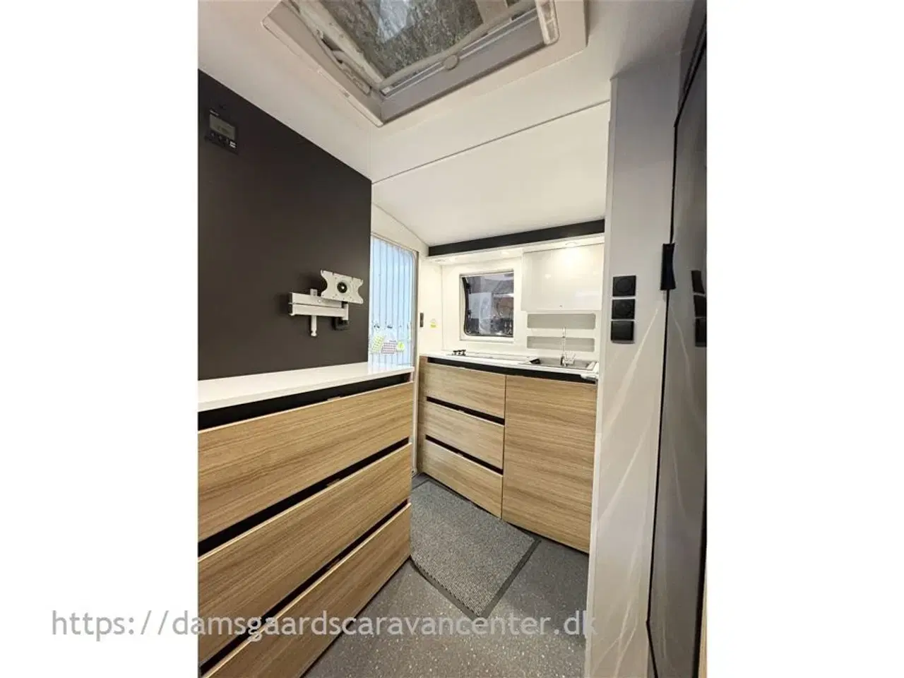 Billede 11 - 2022 - Adria Action 391 LH Enkeltsenge-Lamel-Gulvtemp.-Mover-Telt