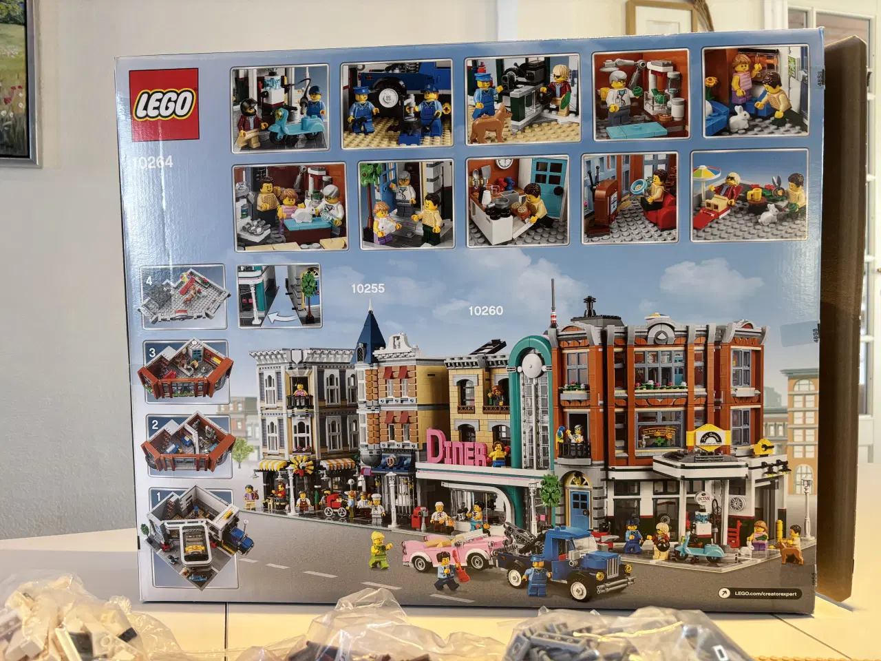 Billede 3 - 10264. LEGO Creator Corner Garage.