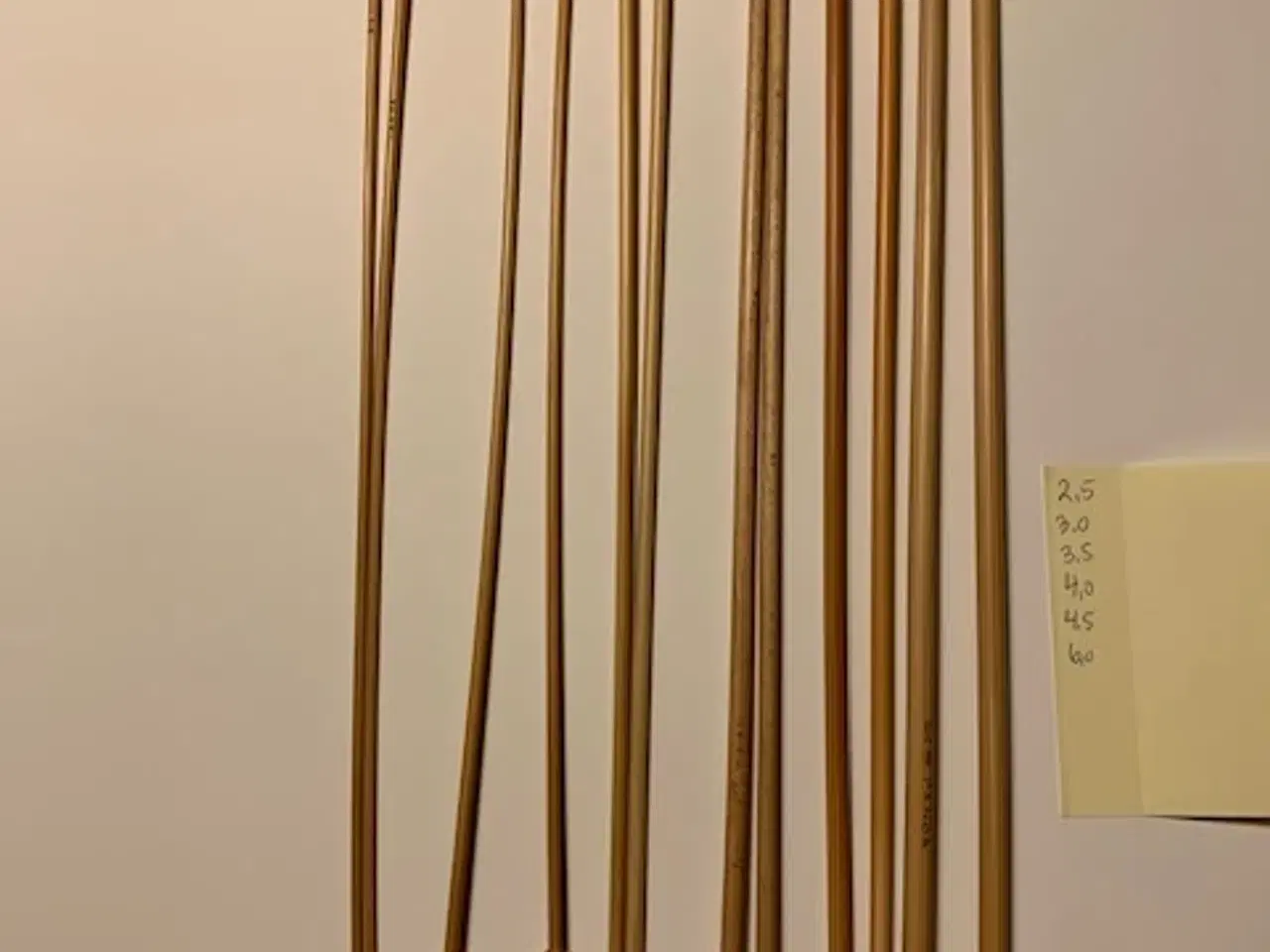 Billede 3 - Strikkepinde enten i bambus eller træ