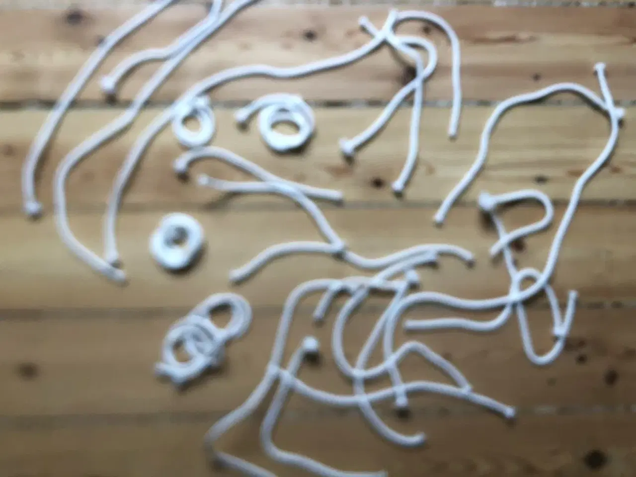 Billede 1 - Hvid faldskærmsline - paracord