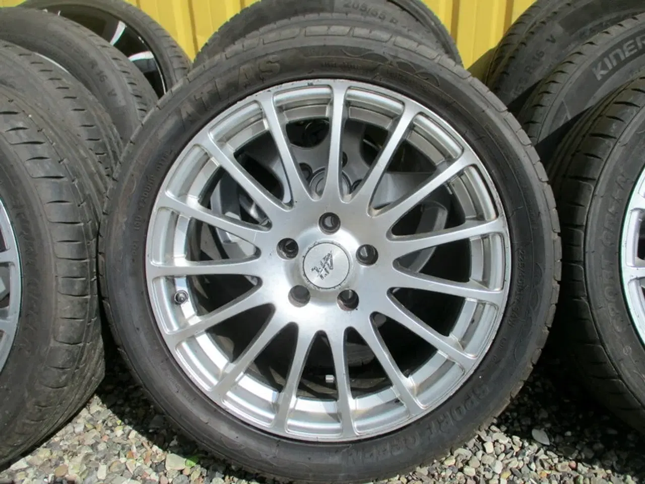 Billede 6 - 17" AFL 5X110 ET38 (Opel) 225/45/17" sommerdæk