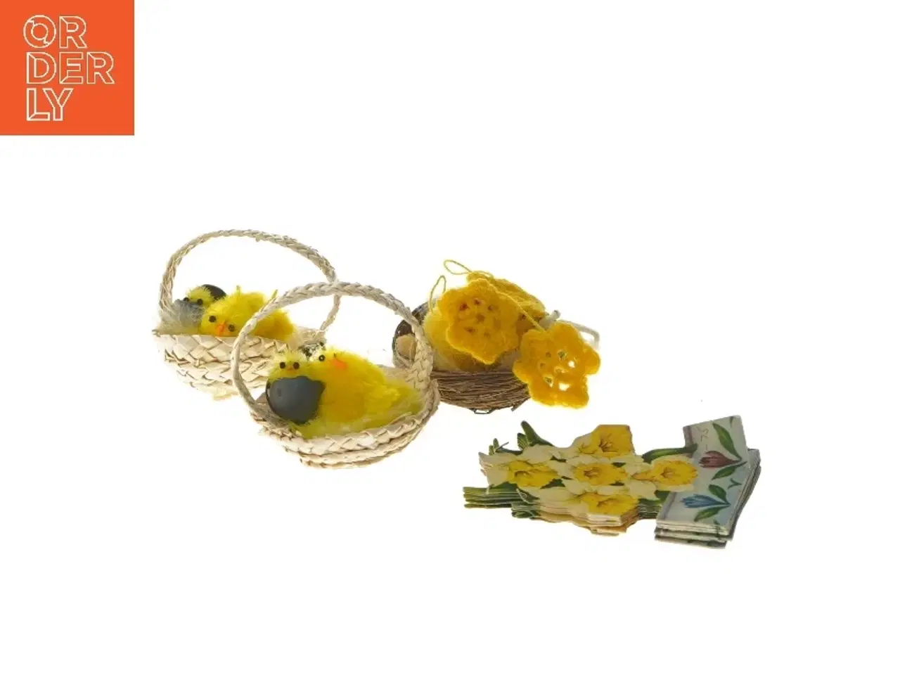Billede 1 - Dekorationssæt med kurve og påskekyllinger (str. 6 cm)