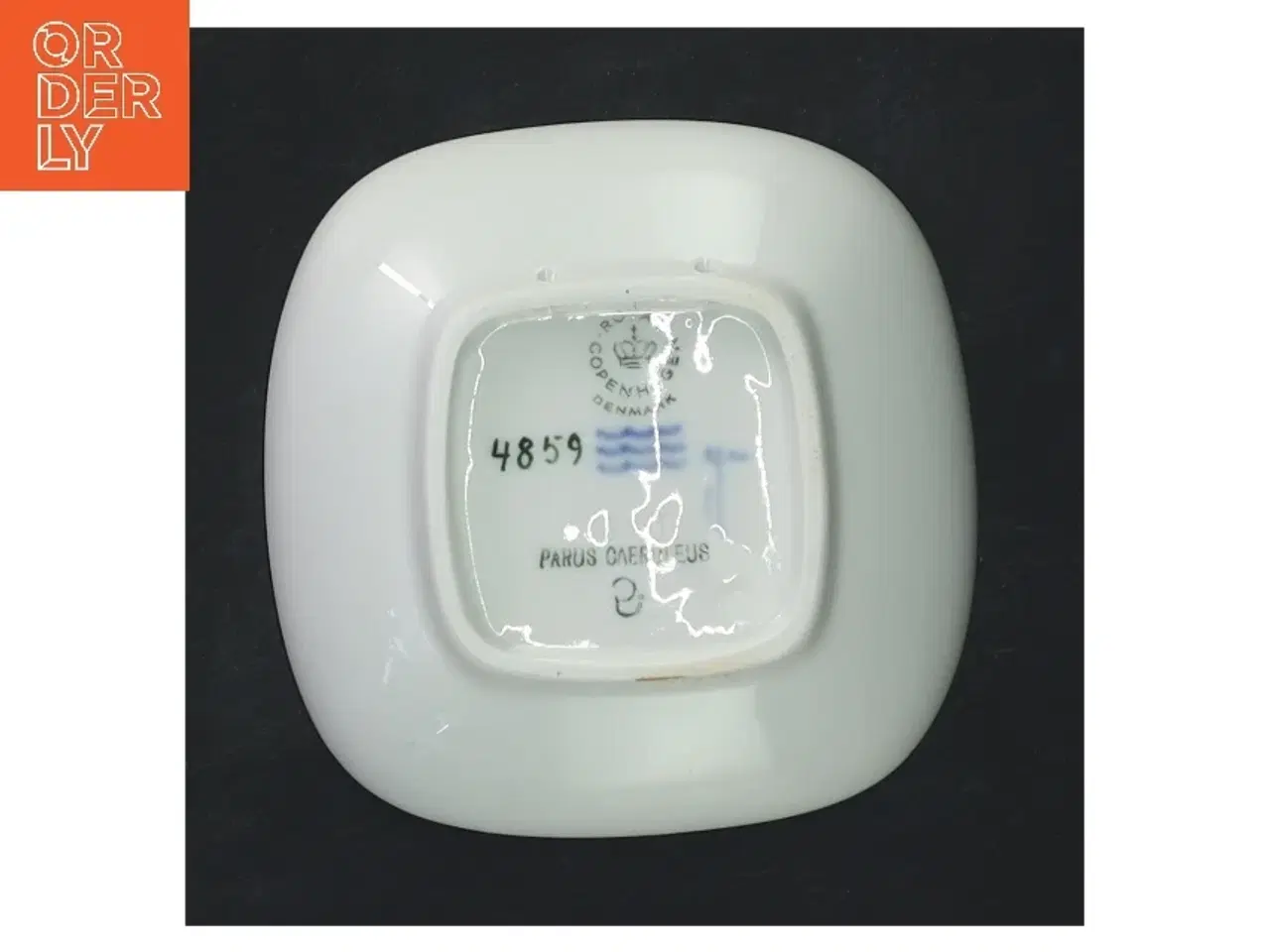 Billede 3 - Lille porcelænsskål med fuglemotiv fra Royal Copenhagen (str. 10,5 cm)