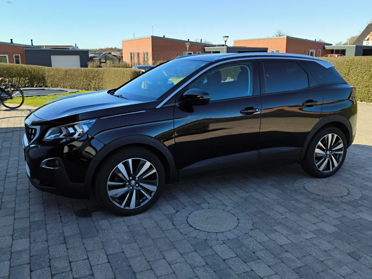 Billede 2 - Peugeot 3008 1,2 e-THP 130 HK SUV 106.000 km