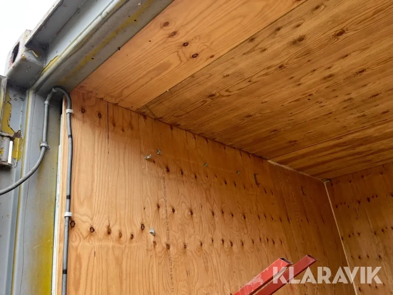 Billede 7 - Materialecontainer 10 fod isoleret