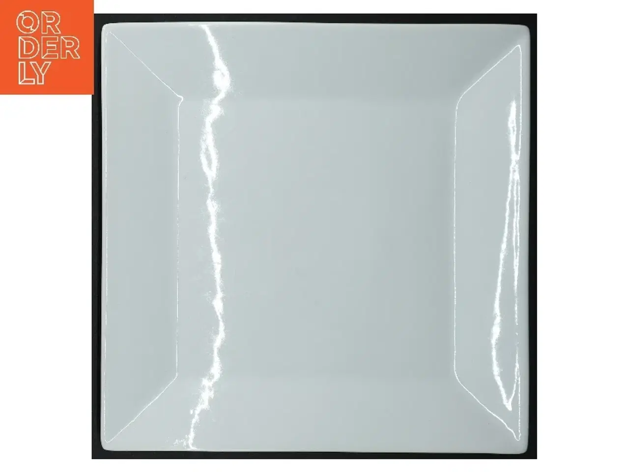 Billede 5 - 4 Hvide firkantede tallerkener fra Trend (str. 25,5 x. 25,5 cm)