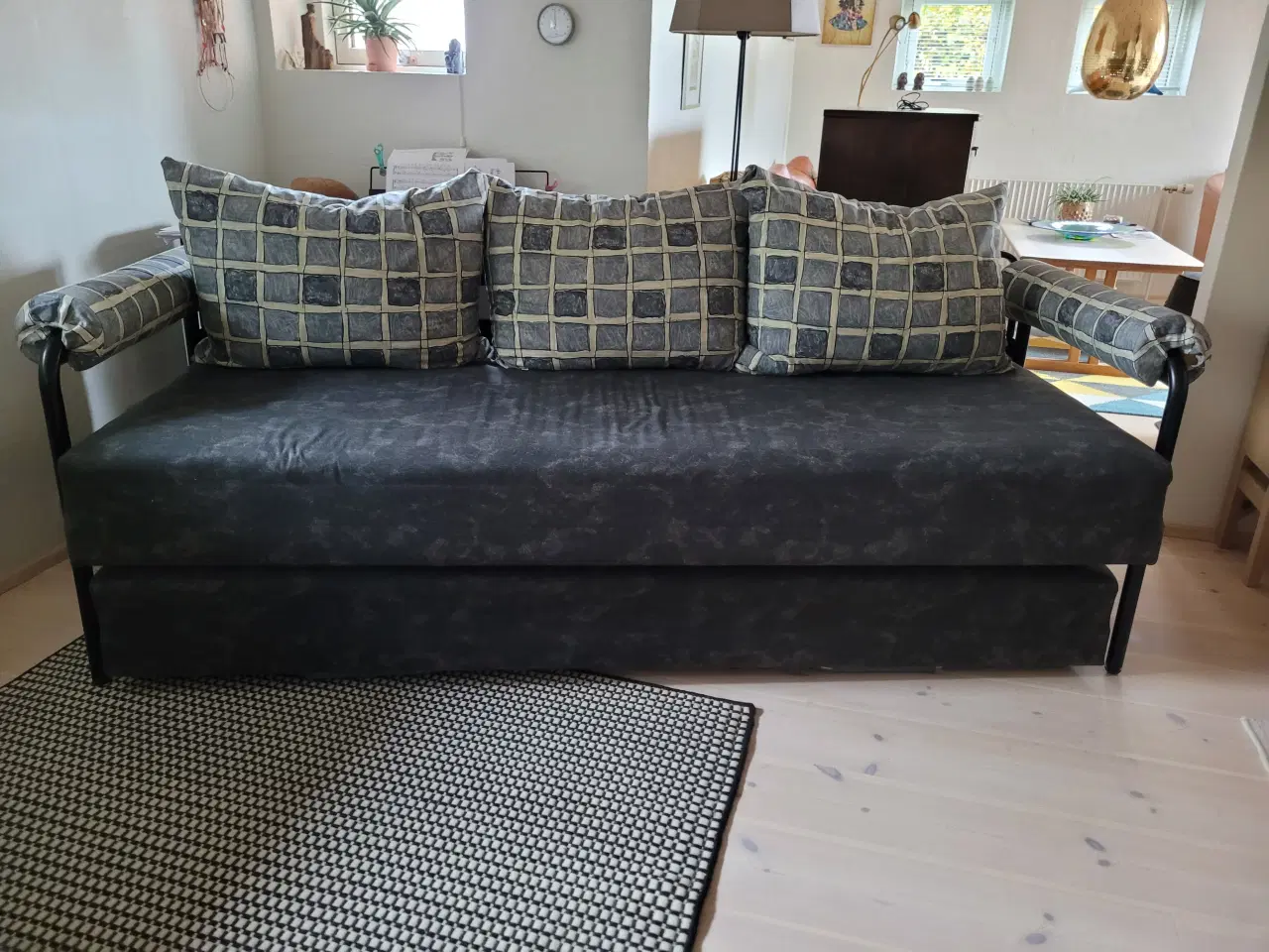 Billede 4 - Sovesofa - udslået fuld bredde 160 cm.