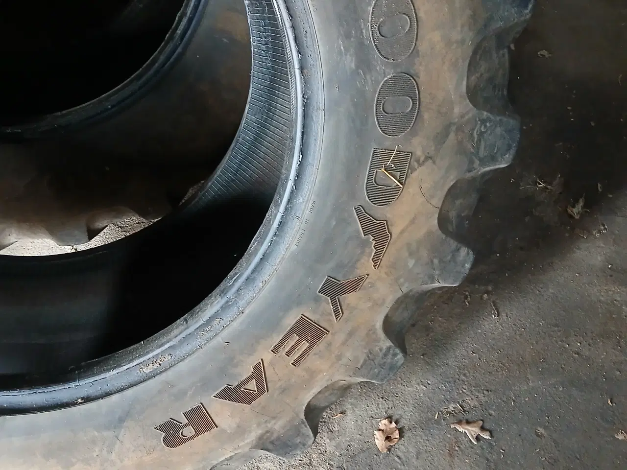Billede 2 - Bagdæk 440/80R28
