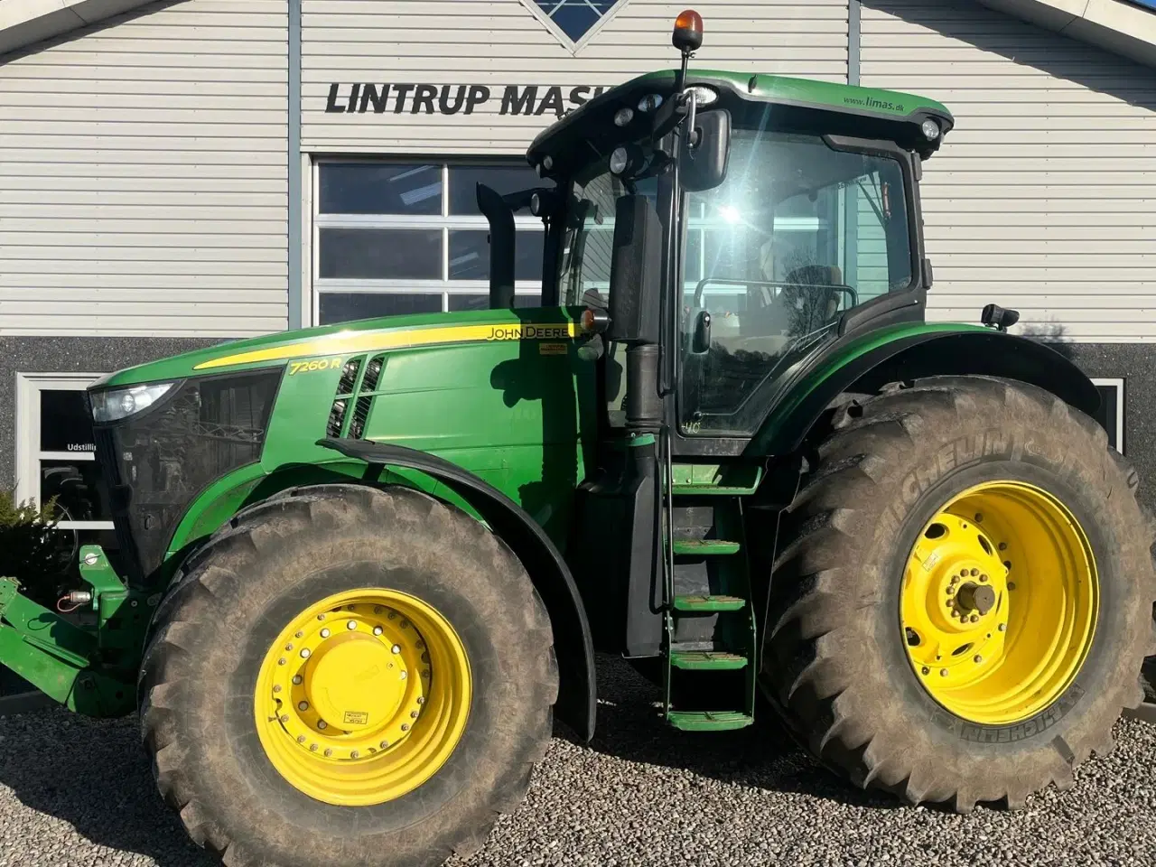 Billede 1 - John Deere 7260R AP med frontlift og front PTO