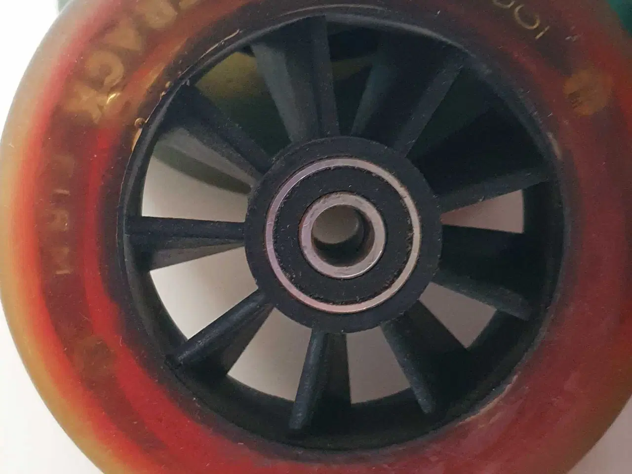 Billede 3 - 100mm rulleskøjte hjul.