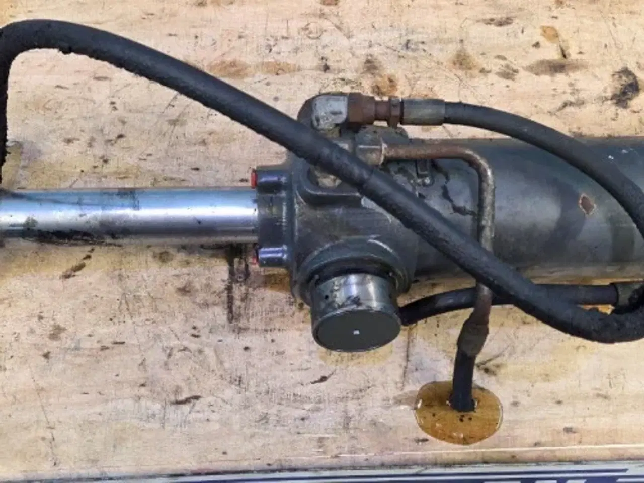 Billede 2 - New Holland LB115B Cylinder 87315529