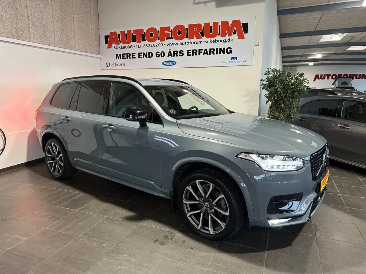 Billede 1 - Volvo XC90 2,0 B5 235 R-Design aut. AWD 7prs