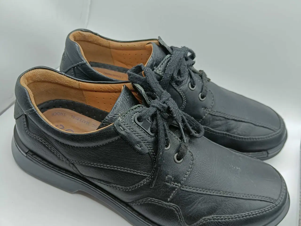 Billede 6 - Ecco sort læder sko 45str