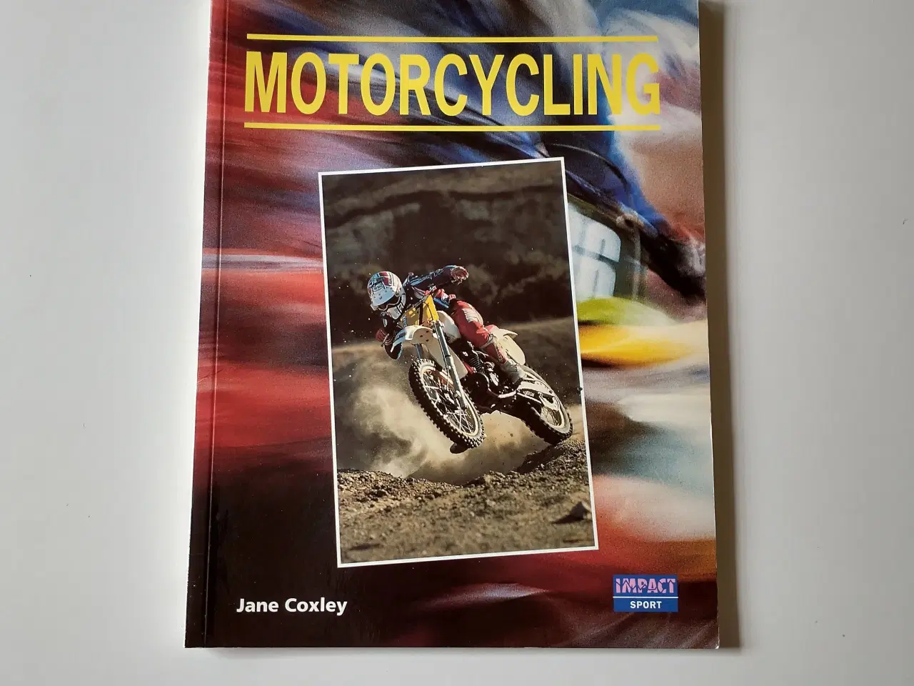 Billede 1 - Motorcycling (Engelsk). Af Jane Coxley