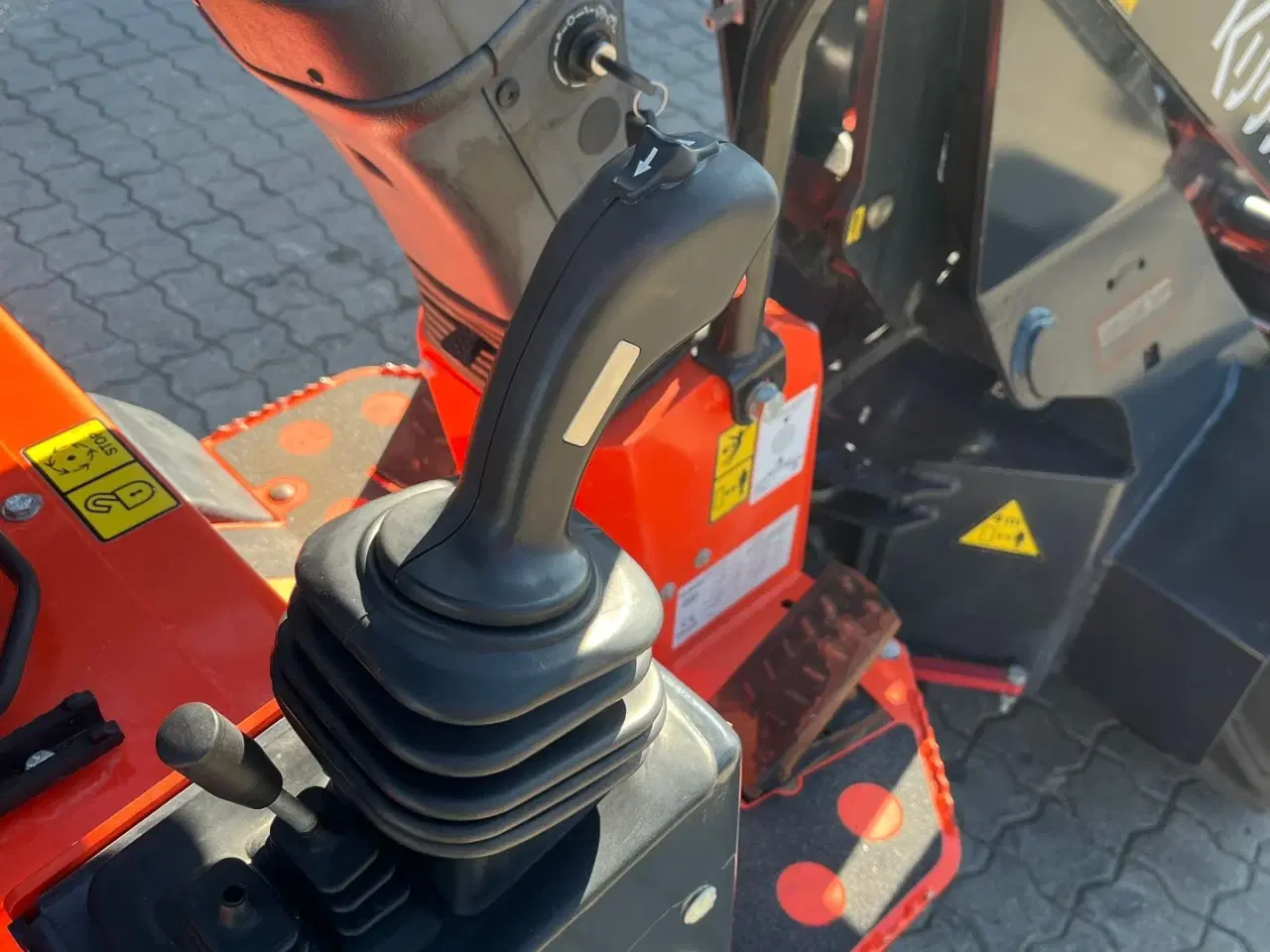 Billede 13 - Kubota RT100-2 med skovl og gafler kun kørt 113T