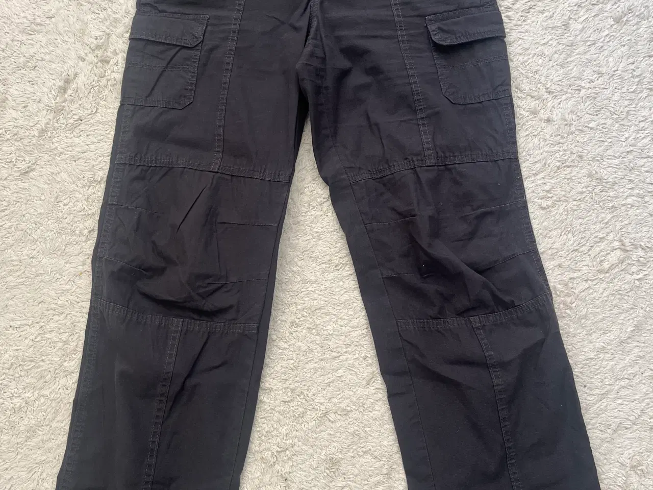 Billede 1 - H&M divided cargo pants
