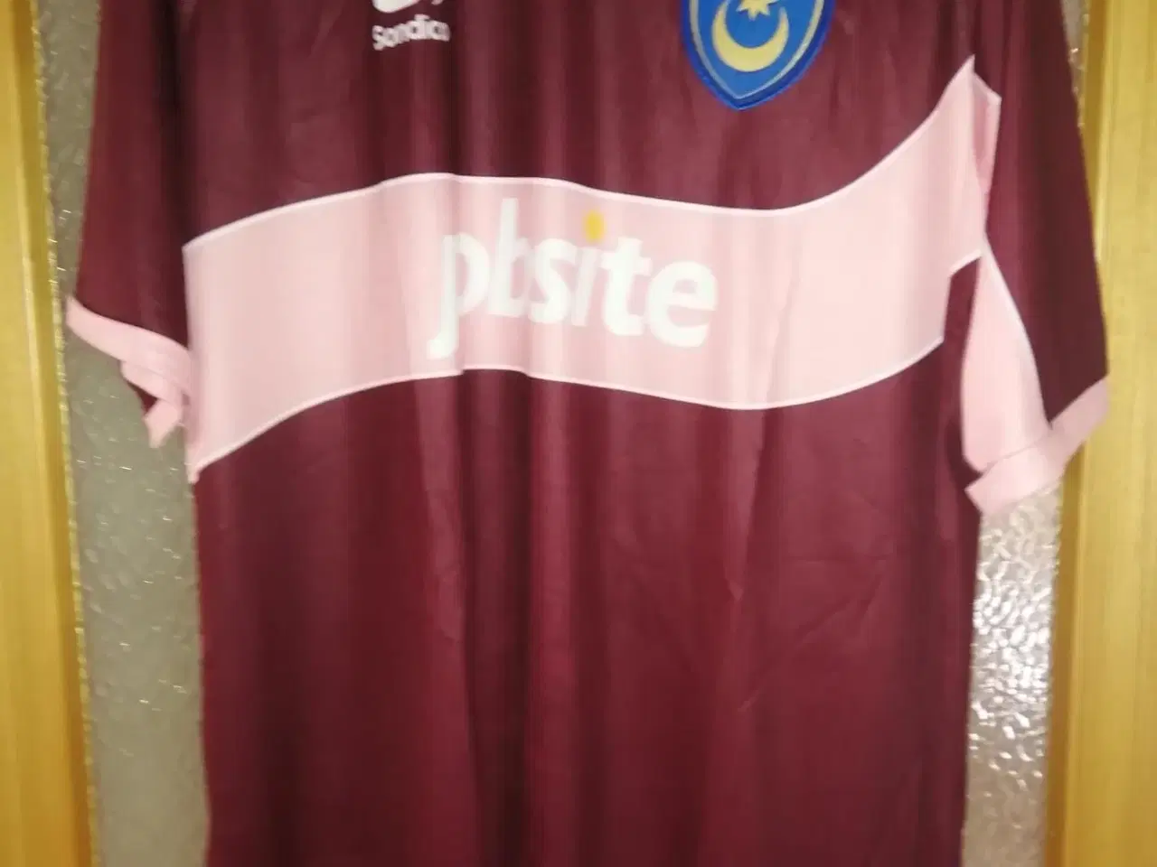 Billede 3 - FODBOLDTRJ, NY, PORTSMOUTH FC 3 TRØJE 2013-14, XL