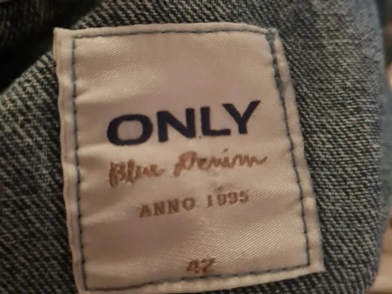 Billede 6 - denim jakke str 42 fra Only