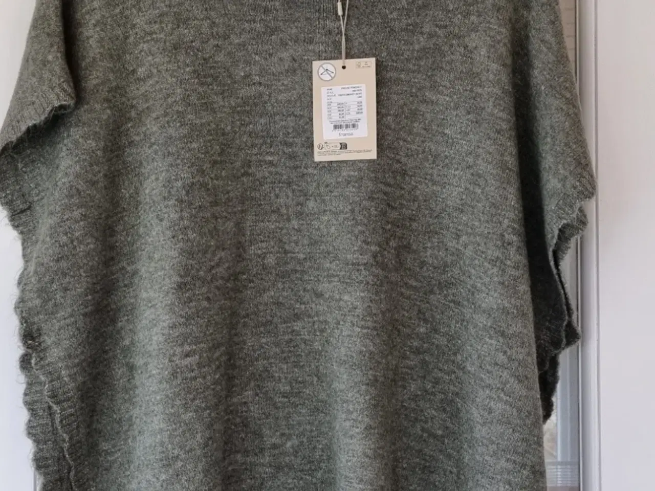 Billede 1 - Fransa poncho onesize