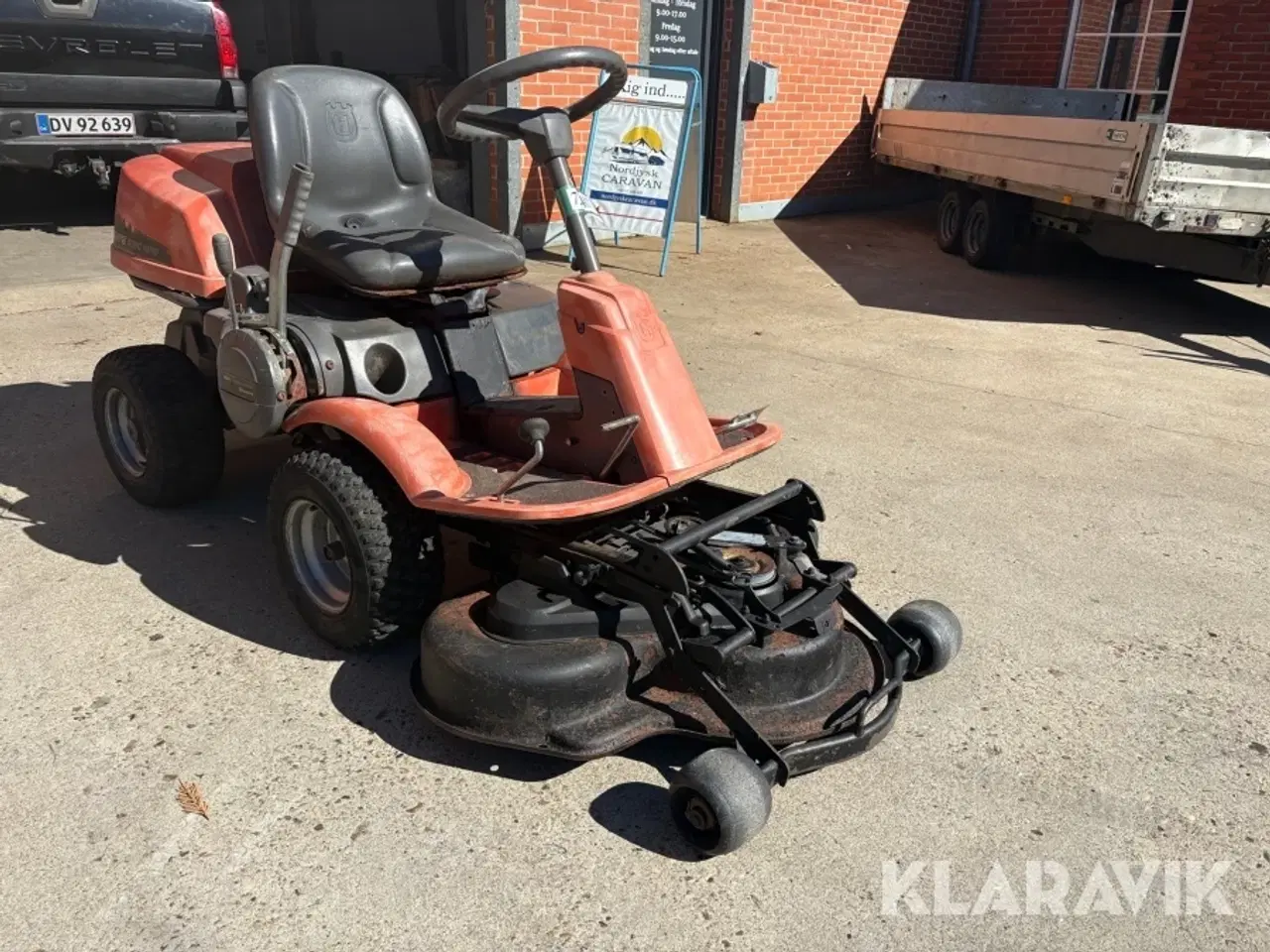 Billede 3 - Græsslåmaskine Husqvarna R16C AWD