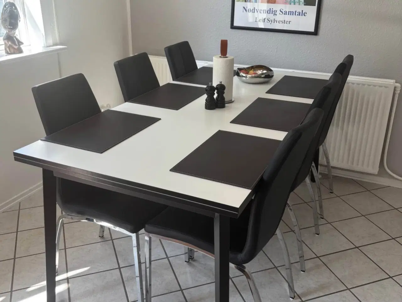 Billede 1 - Spisebord me 6 stole 