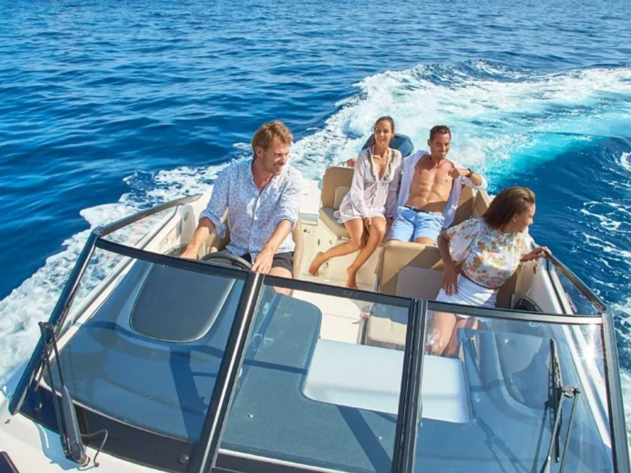 Billede 2 - Quicksilver Activ 755 Cruiser med F225 Mercury-EFI 4 takt XL V6 - inkl udstyr