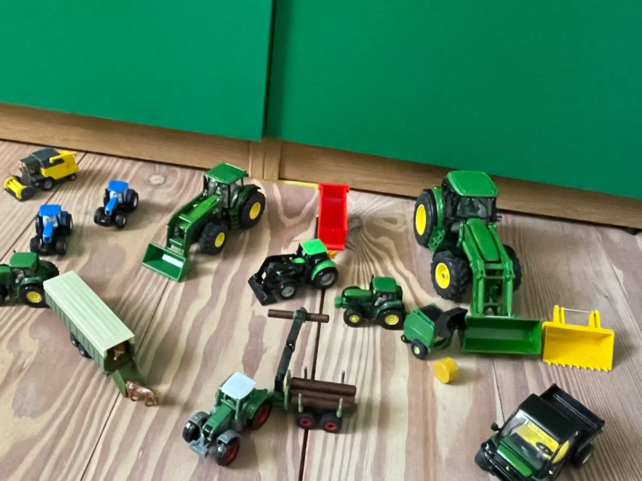 Billede 3 - Små Siku traktor og maskiner