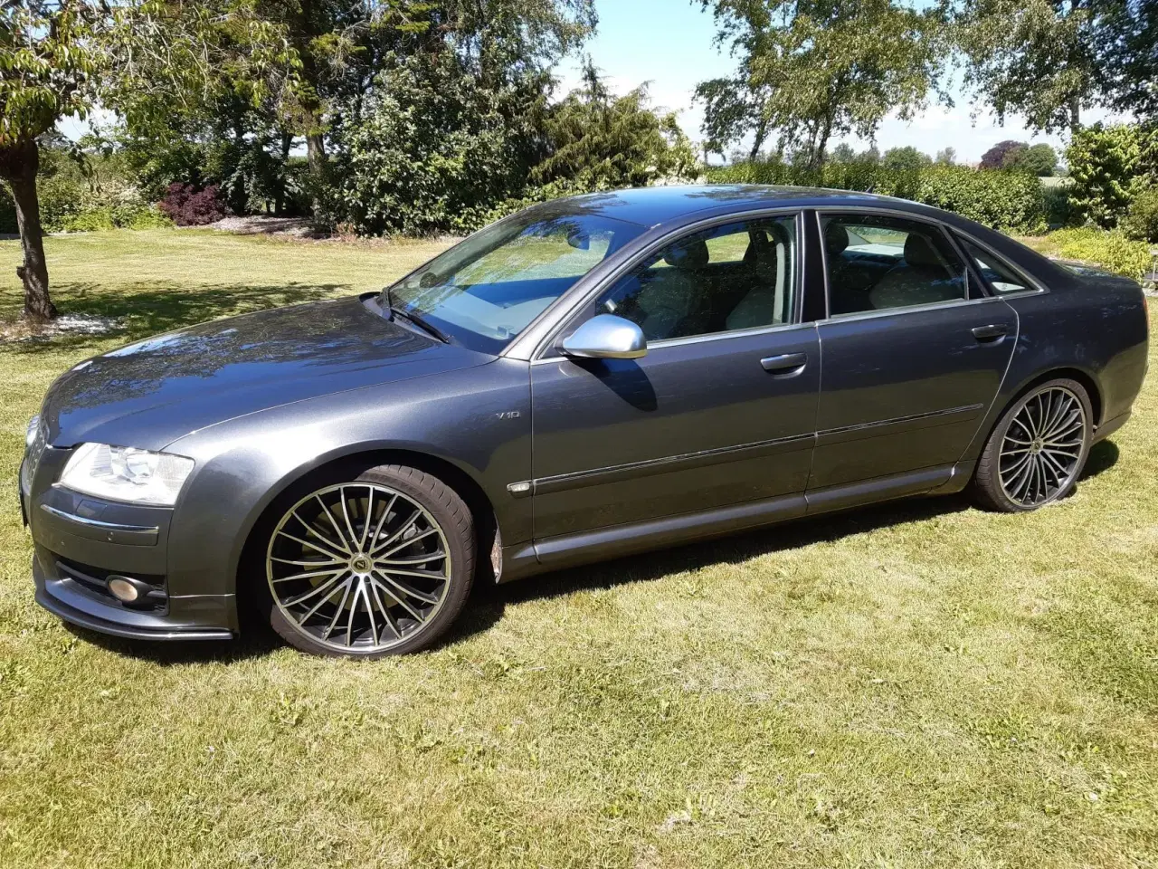 Billede 3 - AUDI S8 V10