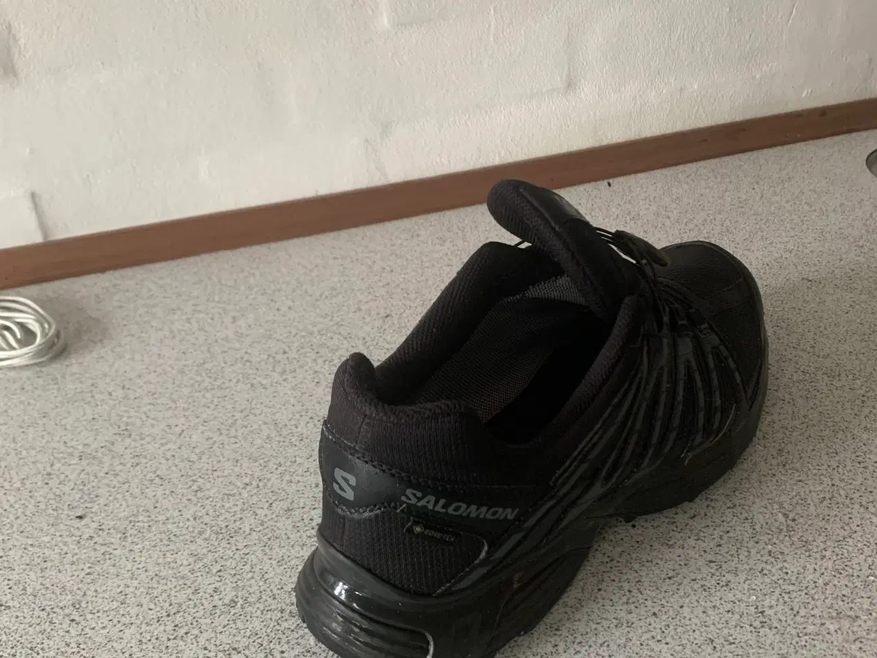 Billede 1 - Super lækker Vandresko 46